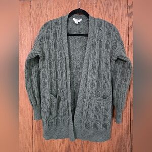 Time and Tru Olive Knit Sweater